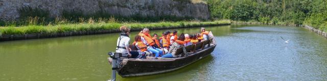 Bateau Passagers 1