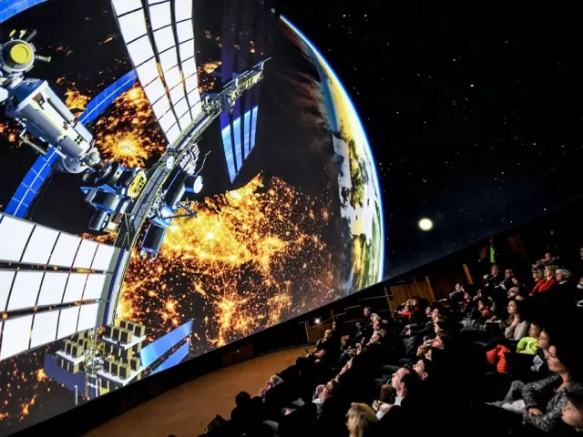 Le PLUS - Palais des Sciences et de l'Univers