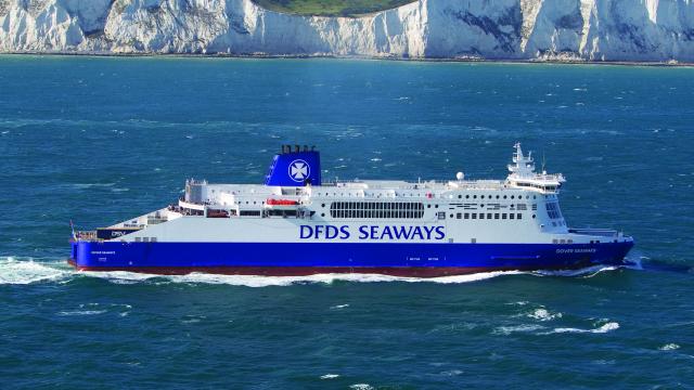 COPYRIGHT PICS FERRIES AT DOVER