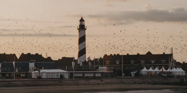 Phare  à Petit Fort Philippe